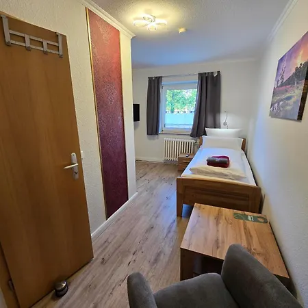 Deutsches Haus Hotel 3*